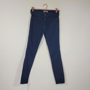 Abercrombie & Fitch dark wash skinny jeans 28X29